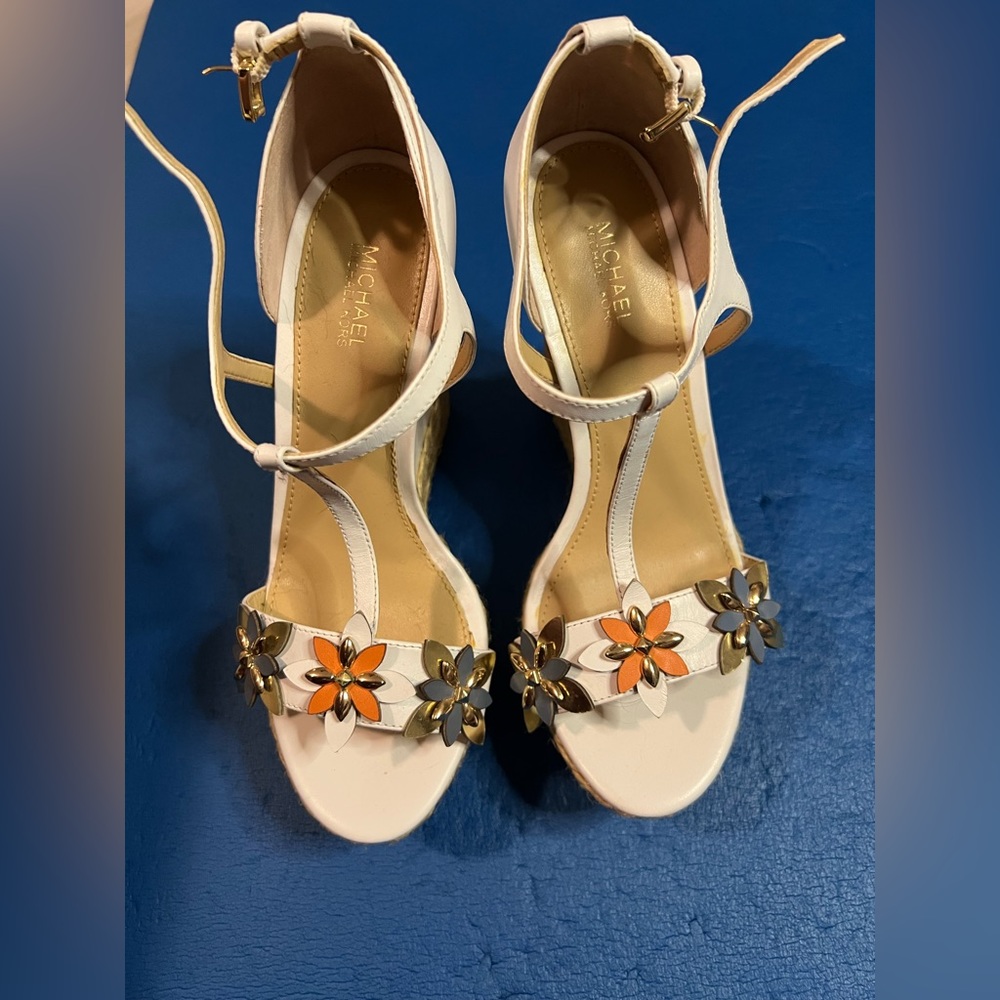 NEW Michael Kors Wedges